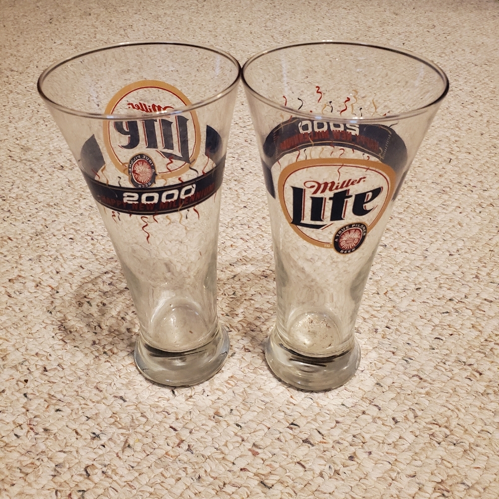 Miller Lite Y2K Collectible Tall Glass Set